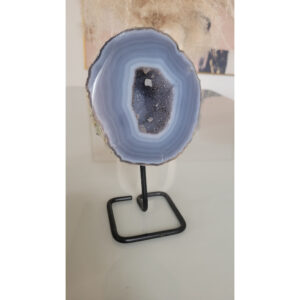 Geodo de Ágata com Calcita em base de Metal Pedras Naturais Cristais